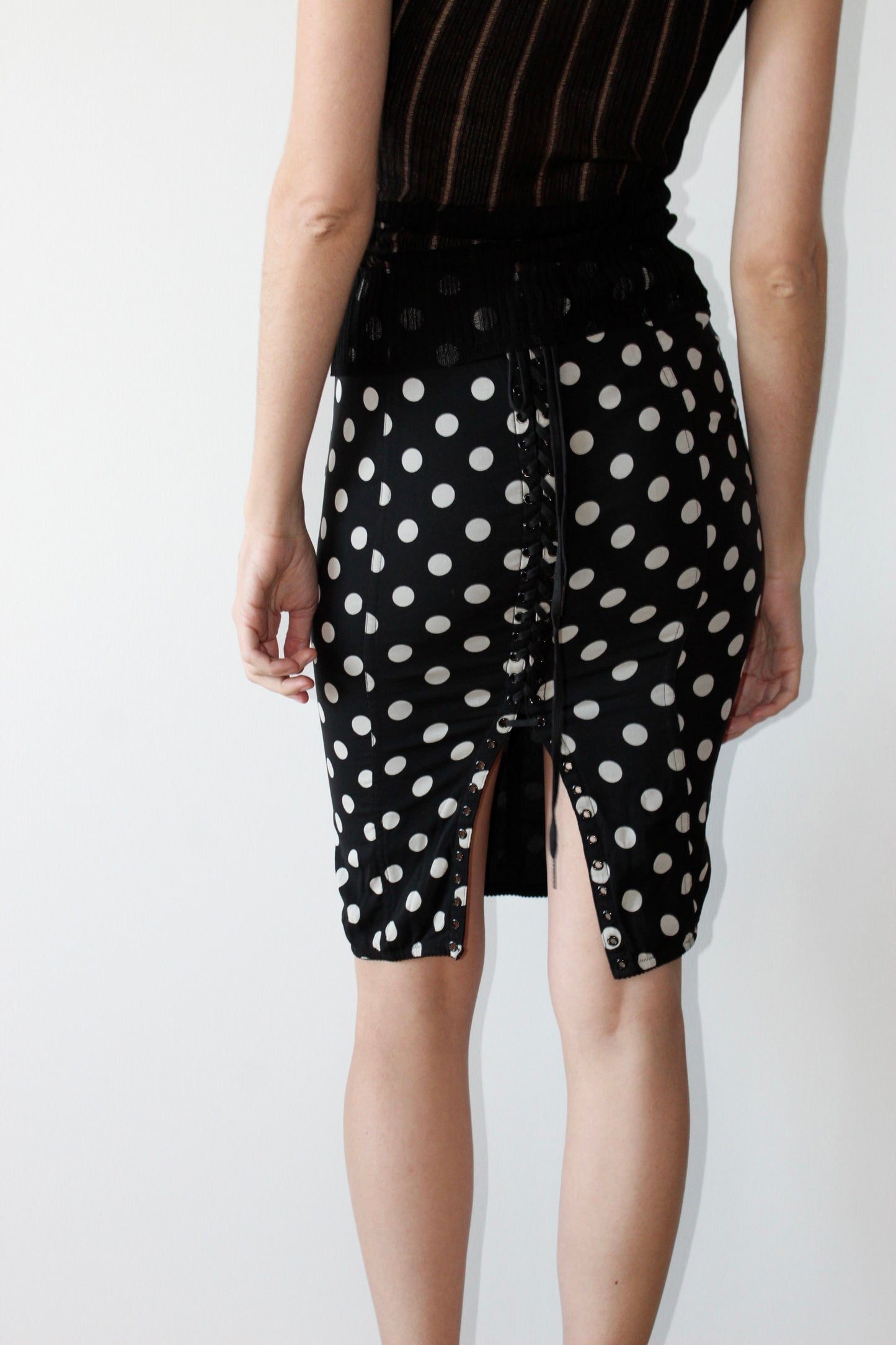 0008 / Pencil Skirt