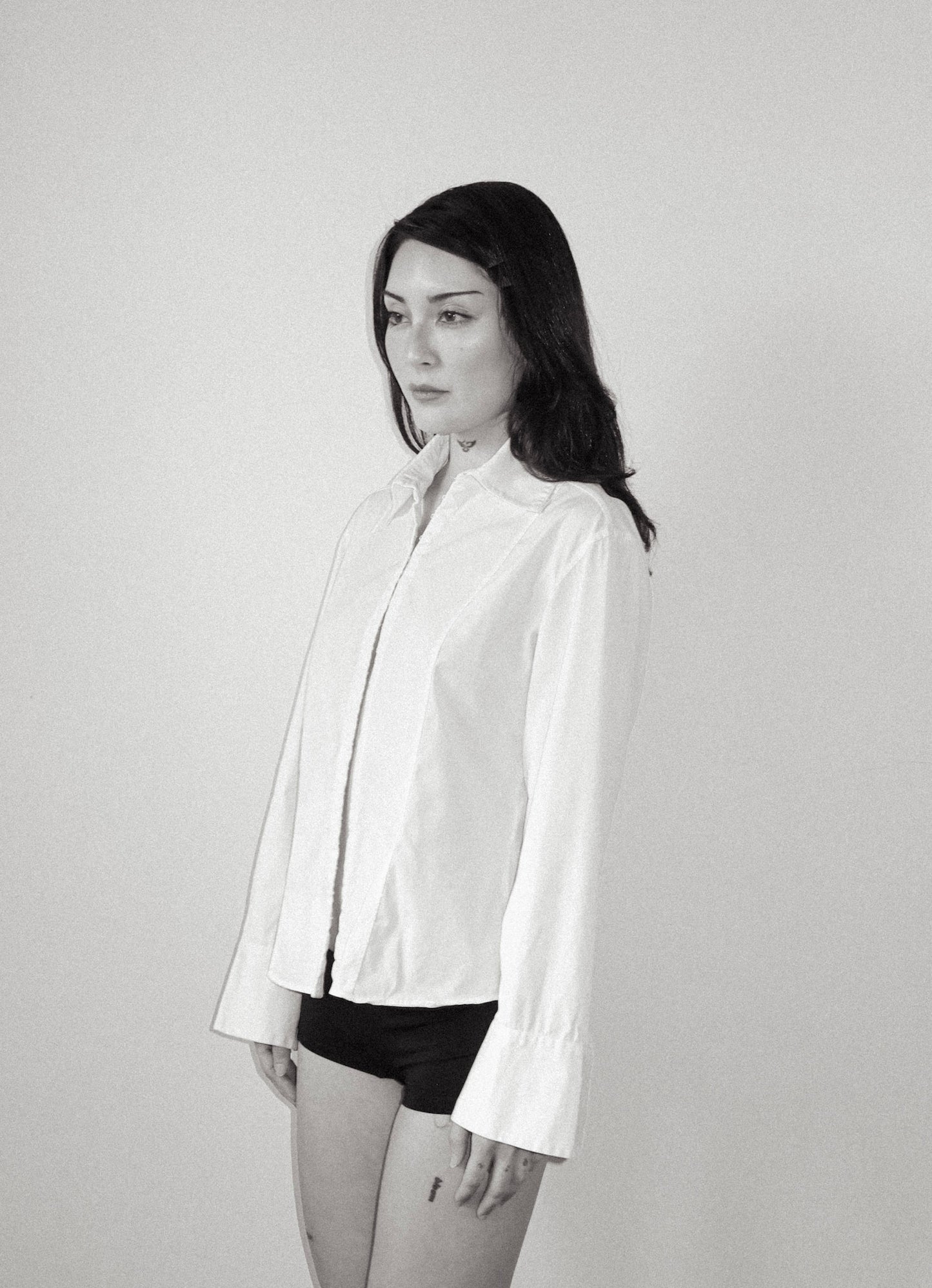 00025 / Hook & Eye Shirt