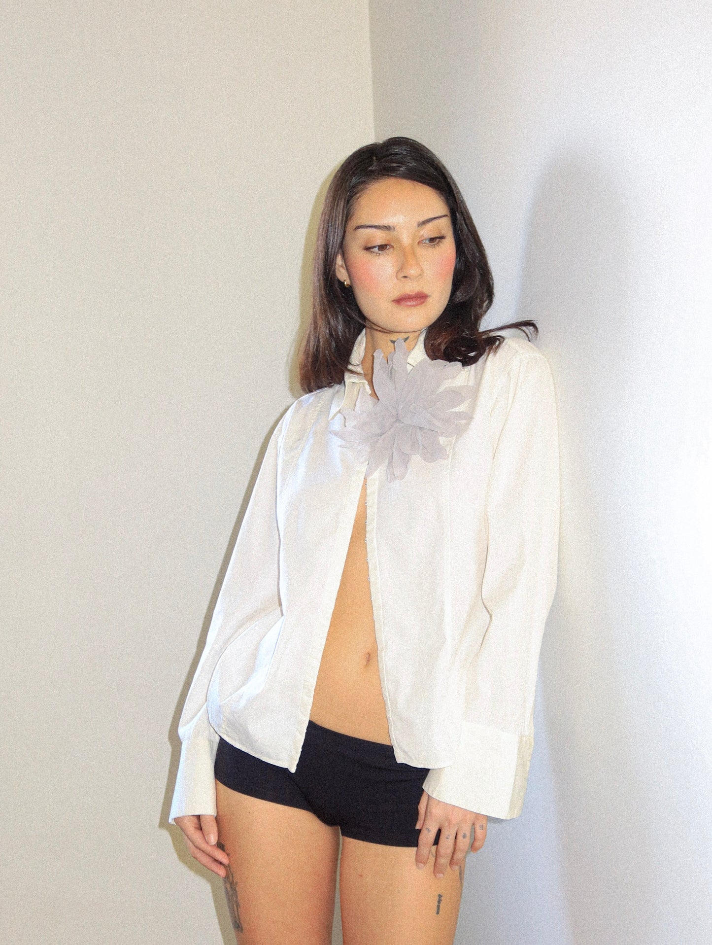 00025 / Hook & Eye Shirt