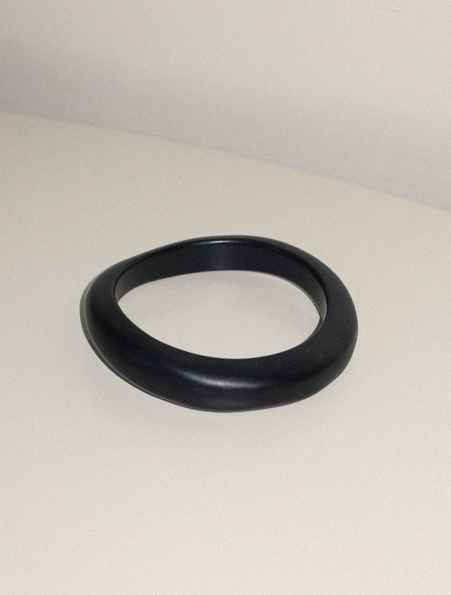 00023 / Bangle