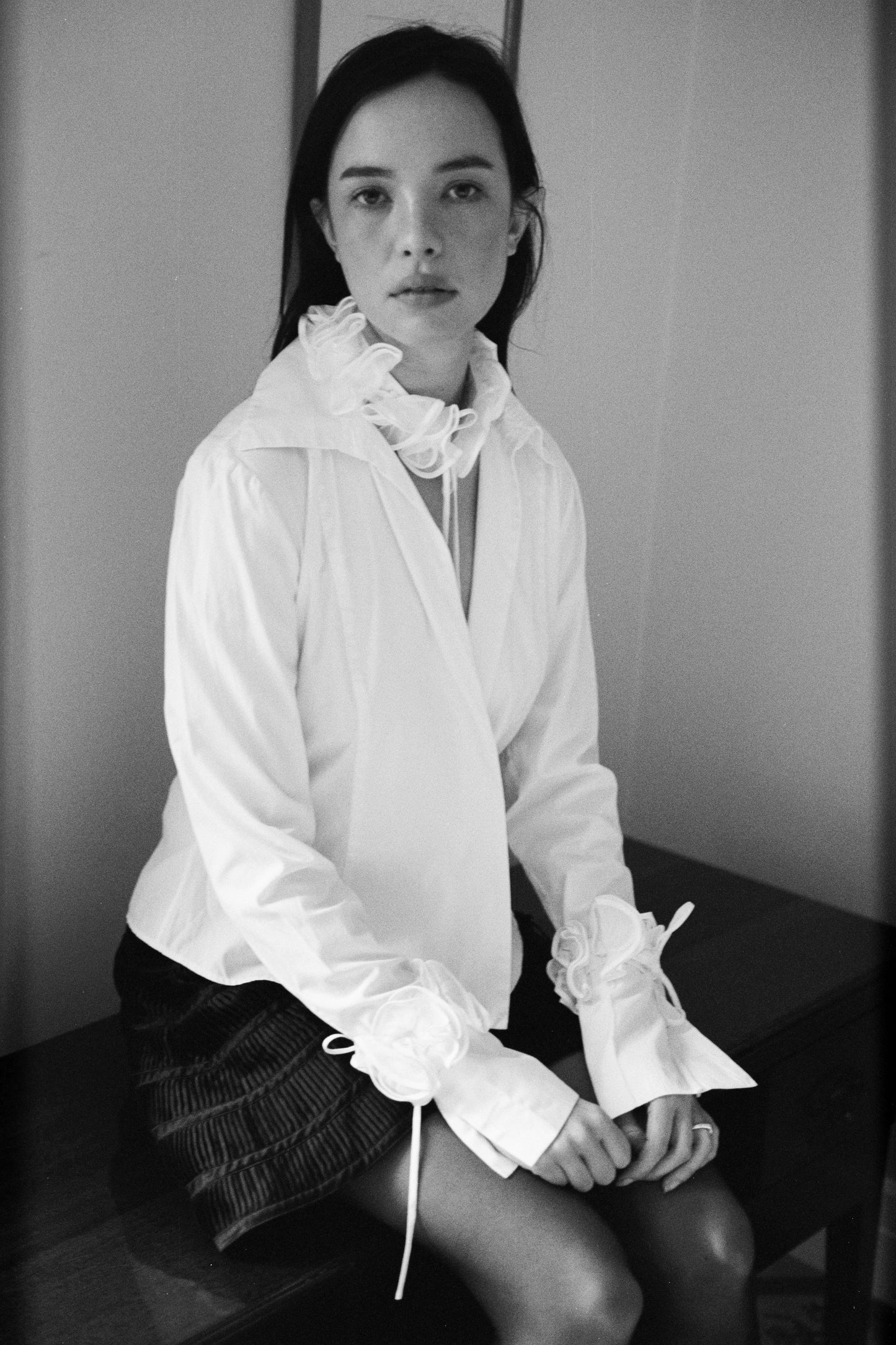 00027 / Collar & Sleeves