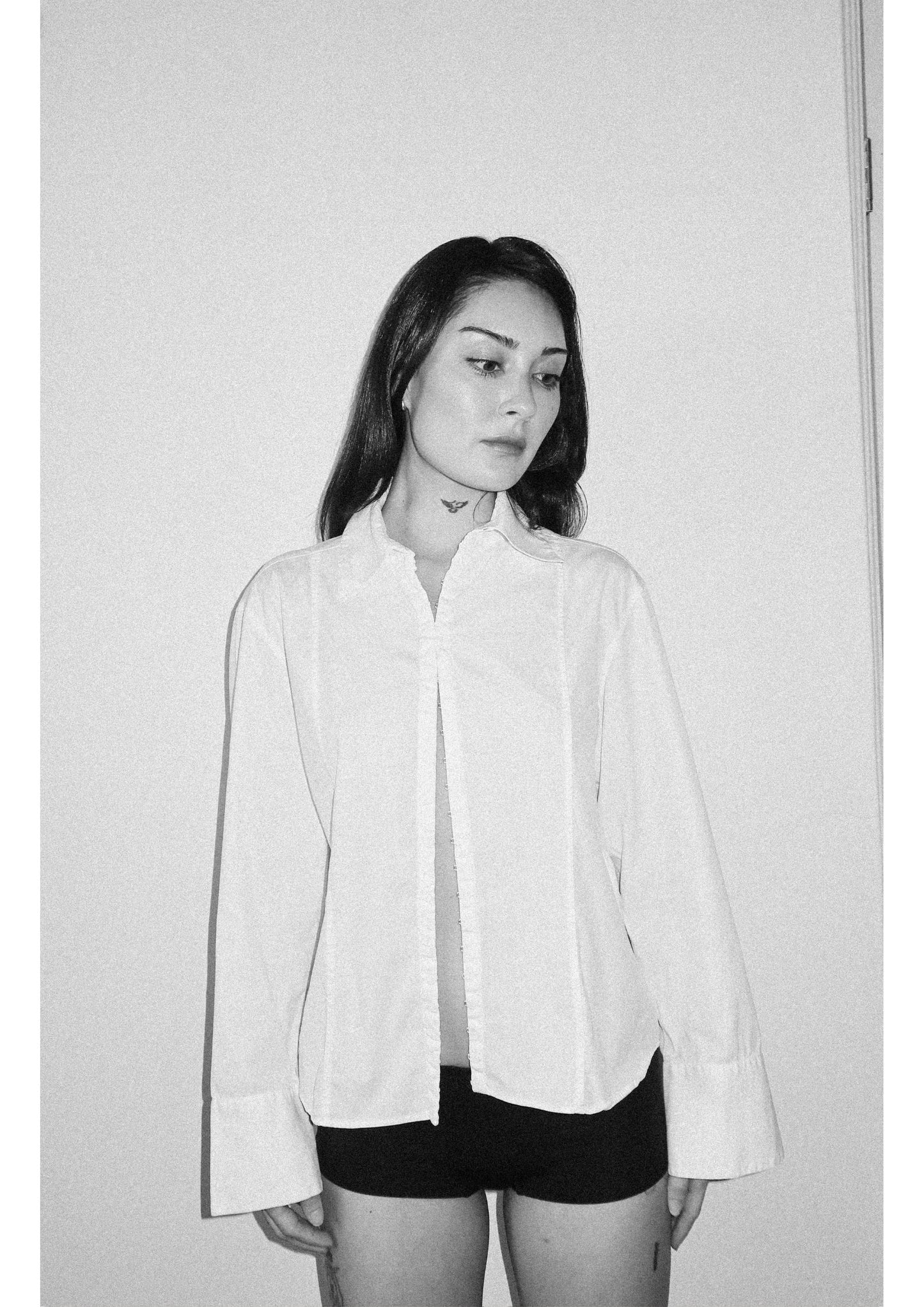 00025 / Hook & Eye Shirt
