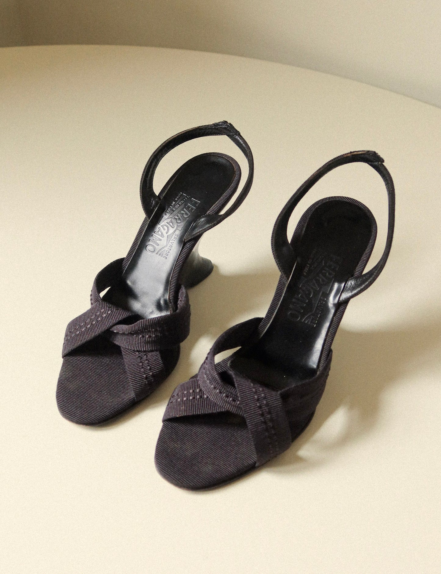 00013  / Wedges